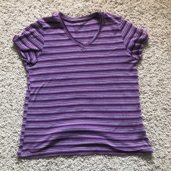 purple top - Picture 1 of 1